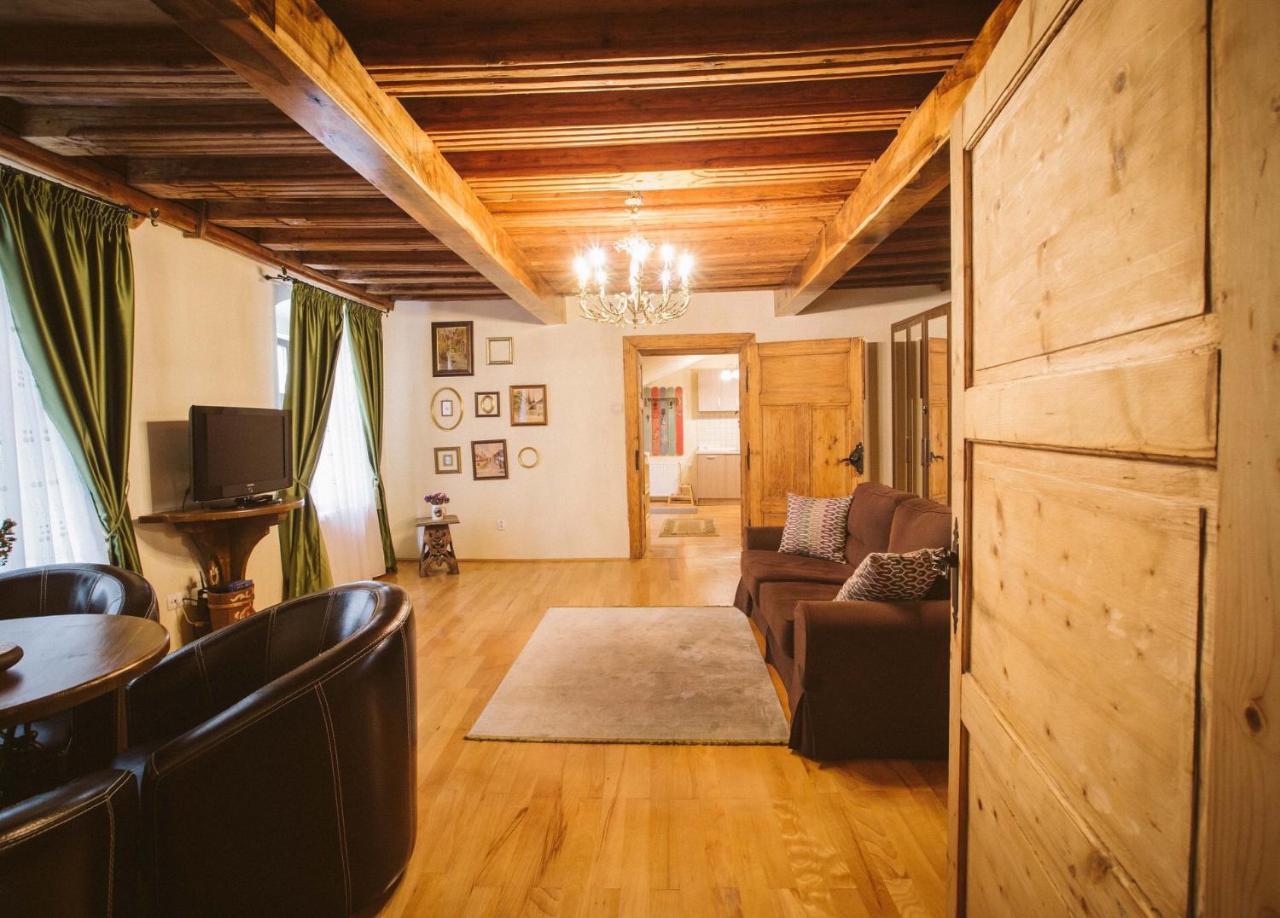Casa Schobeln Apartment บราชอฟ ภายนอก รูปภาพ