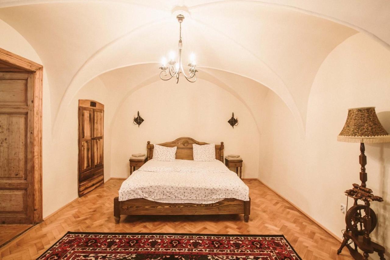 Casa Schobeln Apartment บราชอฟ ภายนอก รูปภาพ